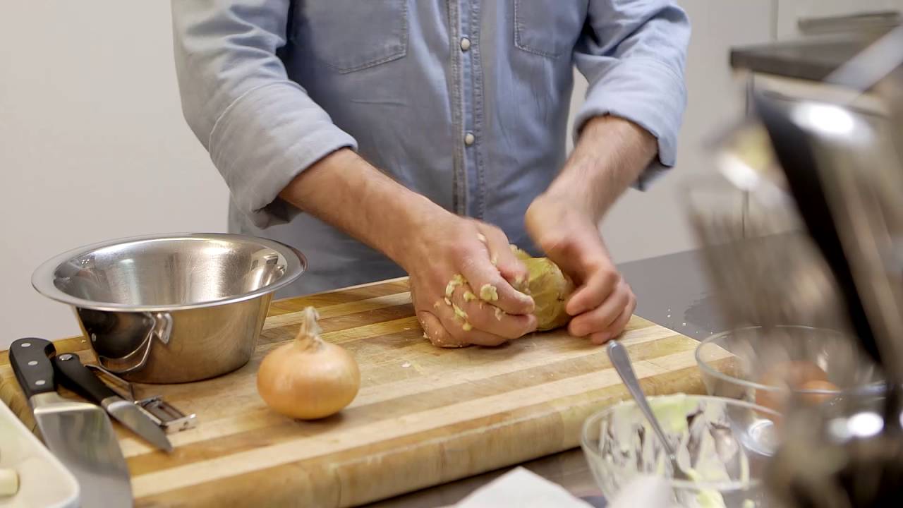 Asparagus quiche: Regional, seasonal – and delicious - Thumbnail