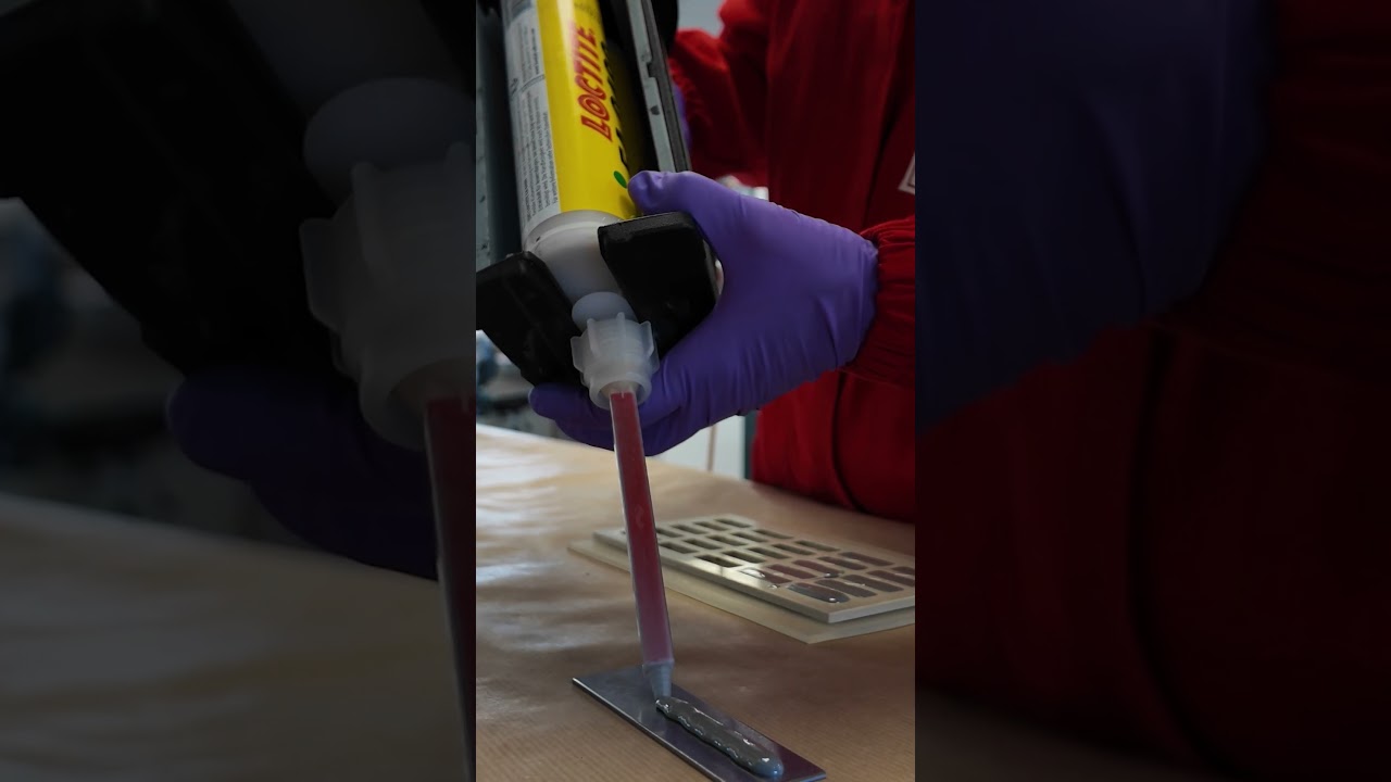 YouTube Thumbnail Video showing the application of LOCTITE EA 9497 adhesive during controlled dosing process (Thumbnail)