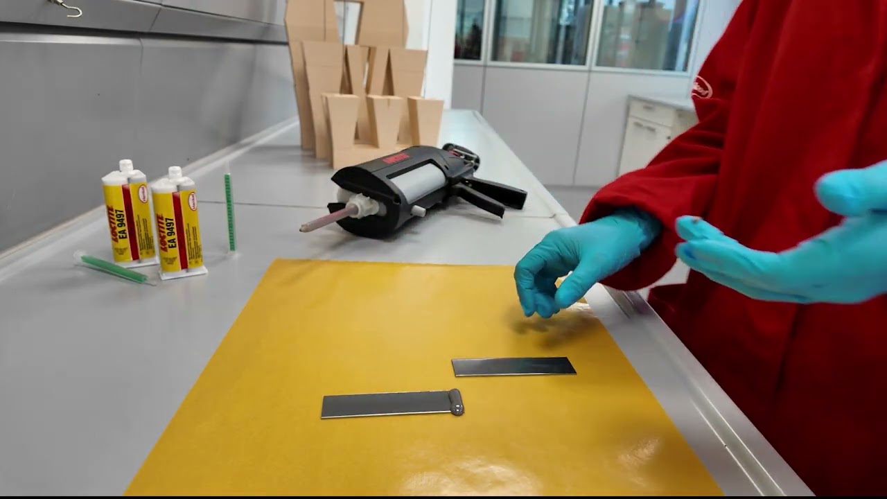 YouTube Thumbnail Raw video showing precision adhesive application in laboratory conditions (Thumbnail)