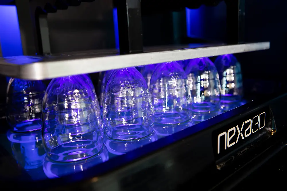 3D printed bottles using the new xPP405-Clear material: the excellent clarity enables new applications for end-use packaging or bottling for example