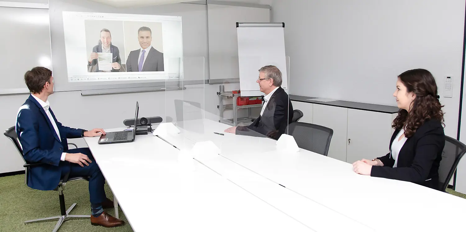 Debatin honors Henkel as 