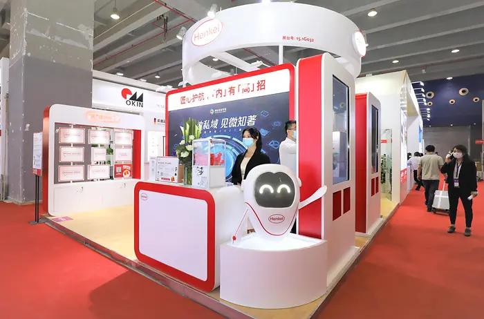 Henkel presented several digital interactive tools to optimize booth experience at Interzum