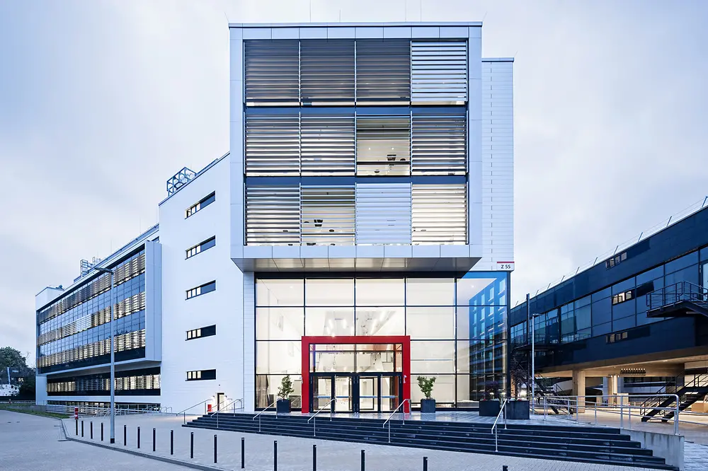 new Inspiration Center Düsseldorf (ICD)