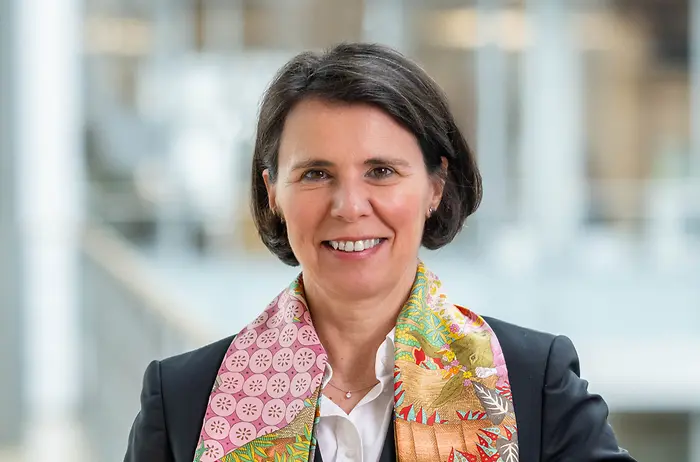 Leslie Iltgen, Corporate Vice President Investor Relations