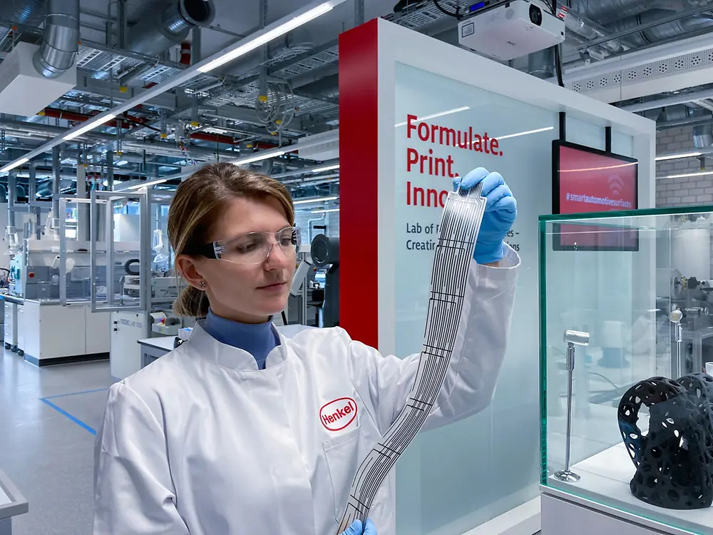 
Henkel presents innovative printed electronics solutions for smart surfaces and digital healthcare at LOPEC 2023.