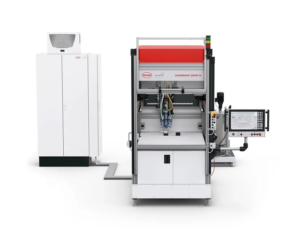 
Smart-M Dosing Cell with lifting door and MK 825 PRO mixing head in the version for two material components. Shown with optional Control 2 multi-touch operating panel.