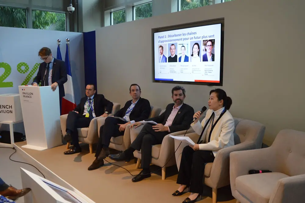 
Dr. Philipp Loosen (sitting, second from left) shared Henkel´s perspective and progress on supply chain decarbonization in a panel event during the United Nations Climate Change Conference (COP28).