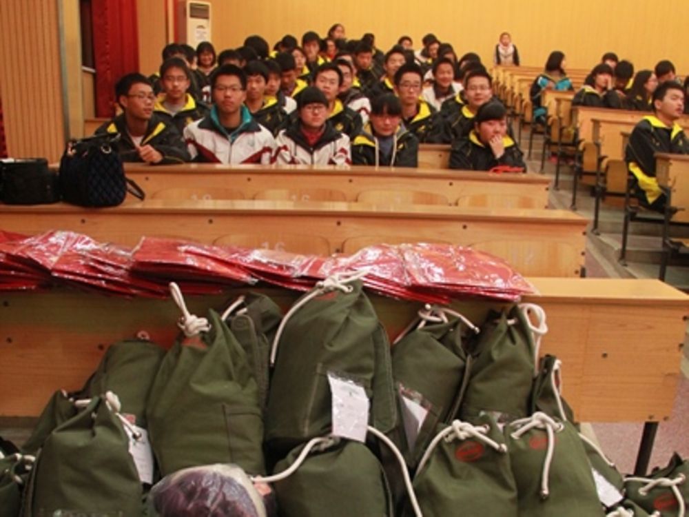 150 bags arrived at Yunyang High School, China