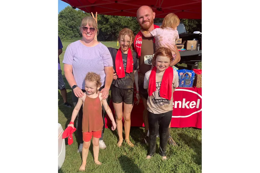 Meet Andy and Courtney: Driving Change and Community Spirit Through Henkel