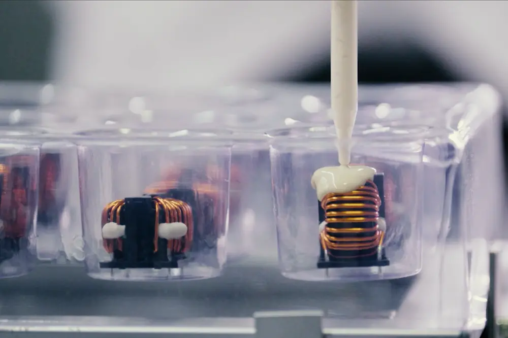 
Automated dispensing of Loctite SI 5643.