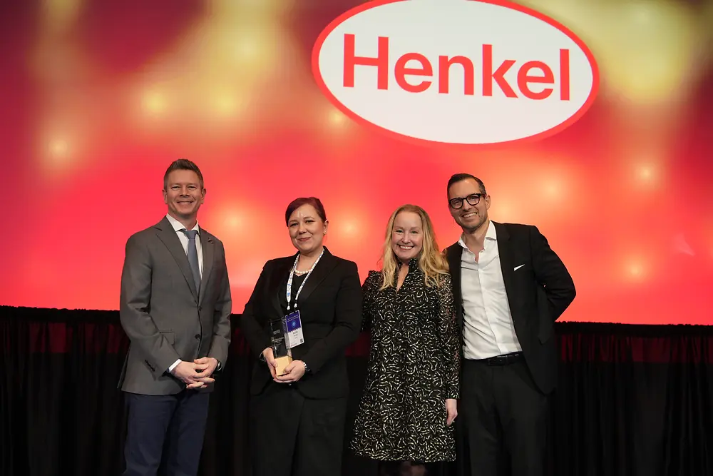 People with price on stage 