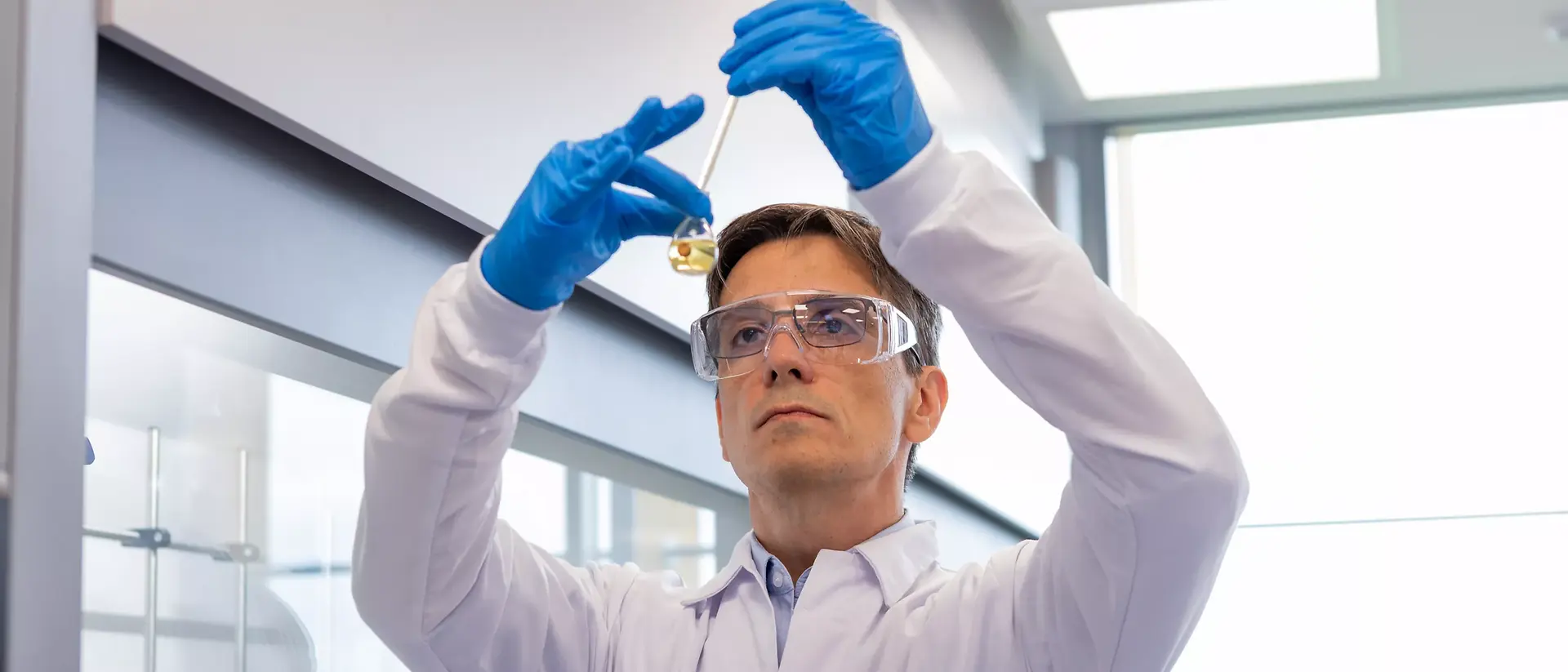 Lab technician in the Synthesis Lab at the Inspiration Center Jundiaí