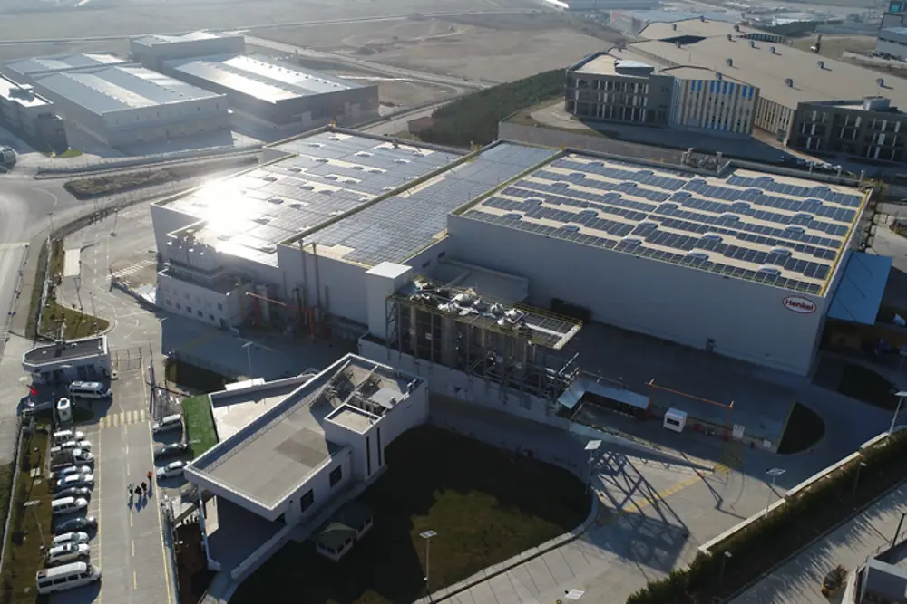 
Henkel Adhesive Technologies has achieved carbon-neutral production at its flagship site in Gebkim, Turkey.