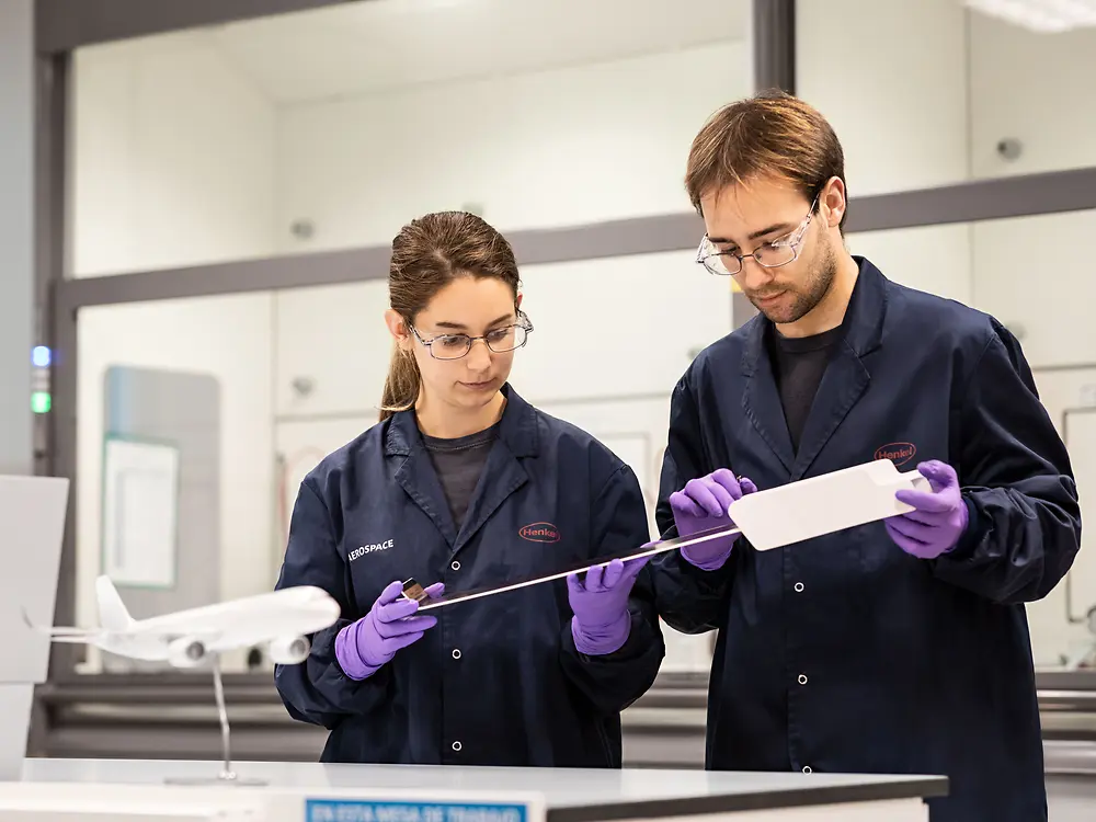 
Aerospace material inspection of bonding samples