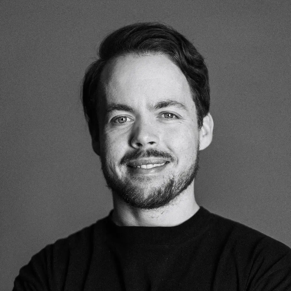 Portrait photo of Lukas Janßen