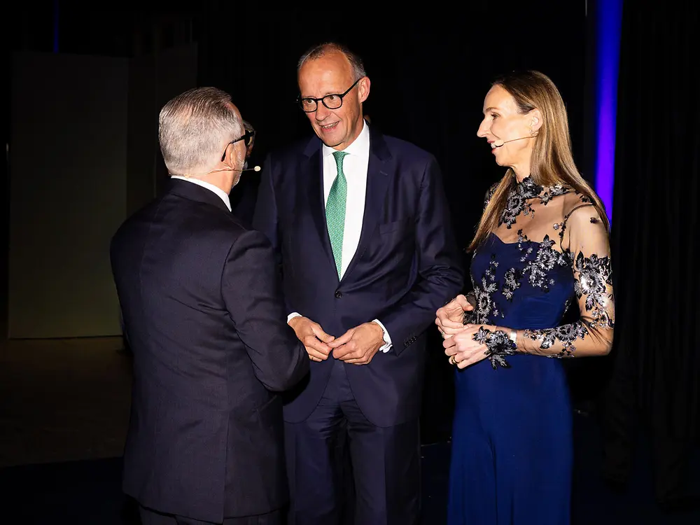 
German Chancellor Friedrich Merz with Henkel CEO Carsten Knobel and Dr. Simone Bagel-Trah, Chairwoman of Henkel’s Shareholders’ Committee and Supervisory Board, at the Henkel Gala celebrating the company’s 150th anniversary.