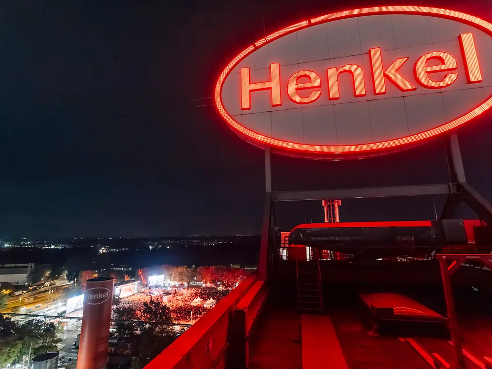 
Thousands of guests enjoyed a diverse concert program featuring renowned artists at the Henkel Festival.