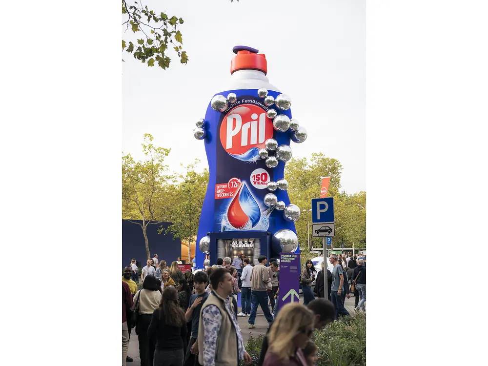 
The oversized Pril bottle was a standout attraction at the Henkel Festival.