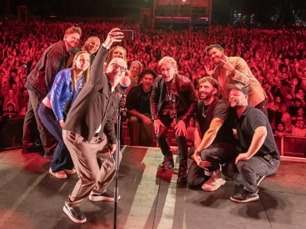 Group Selfie with Board members and Artists.