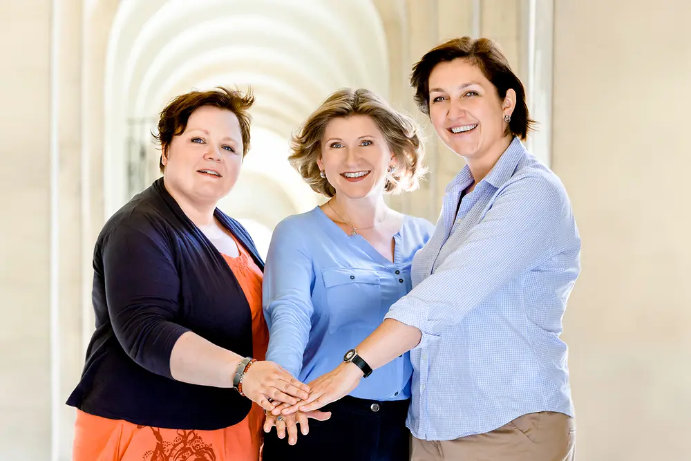 three-women-together-for-unemployed-women