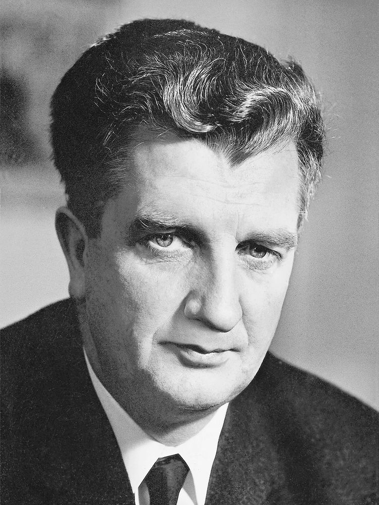 Dr. Konrad Henkel (1965)