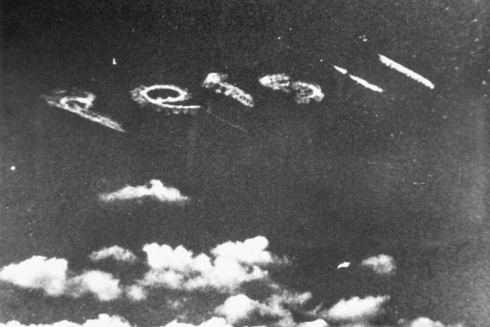 In 1927, the brand used planes to write “Persil” in the sky