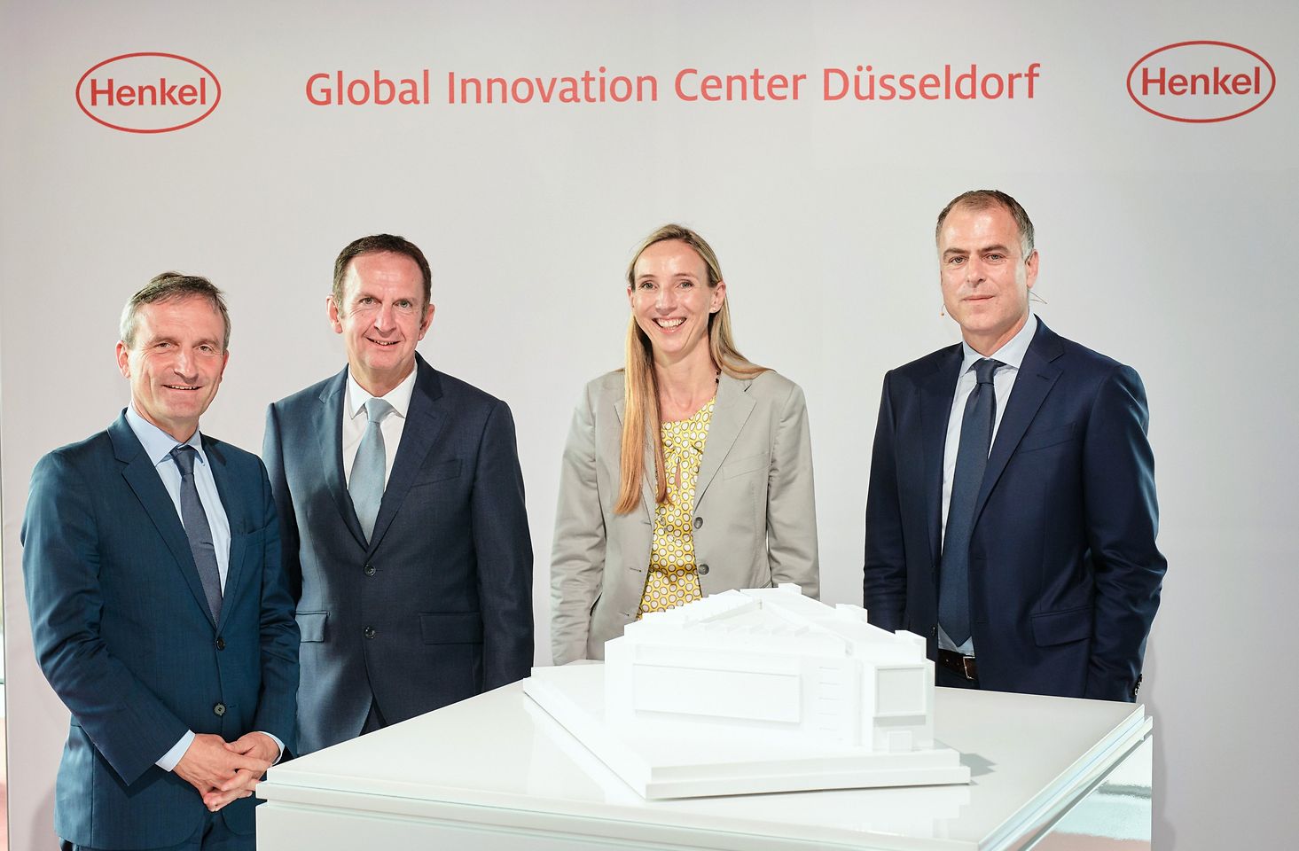 Henkel Salaries (May 2023) - Zippia