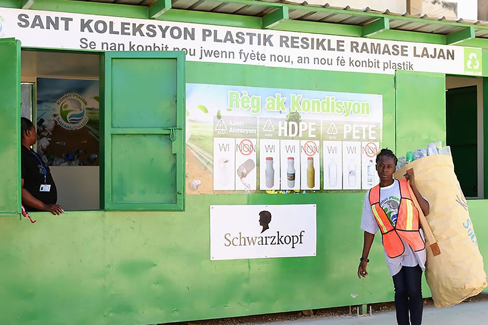 Plastic Bank: People in Haiti can collect plastic waste in exchange for money or social services