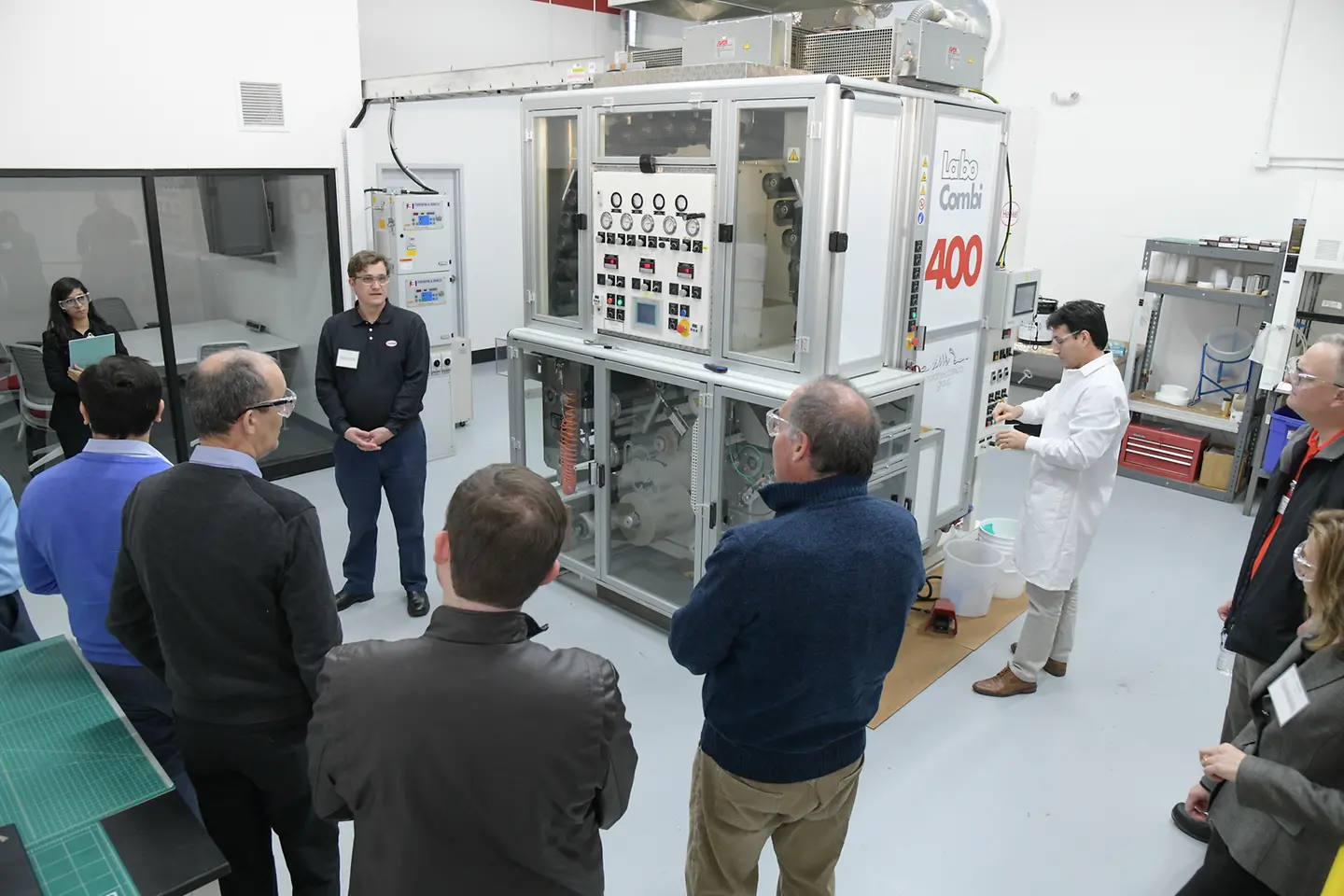 Henkel staff provided tours of the new Technical Center of Excellence focused on our flexible packaging applications. This investment included a laminator and retort chamber for flexible packaging development.